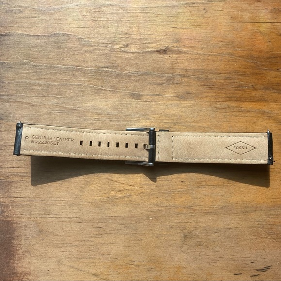 Fossil Watch - Picture 5 of 7